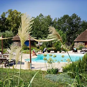  Vakantieboerderij Is Cheas Wine Farm Boutique